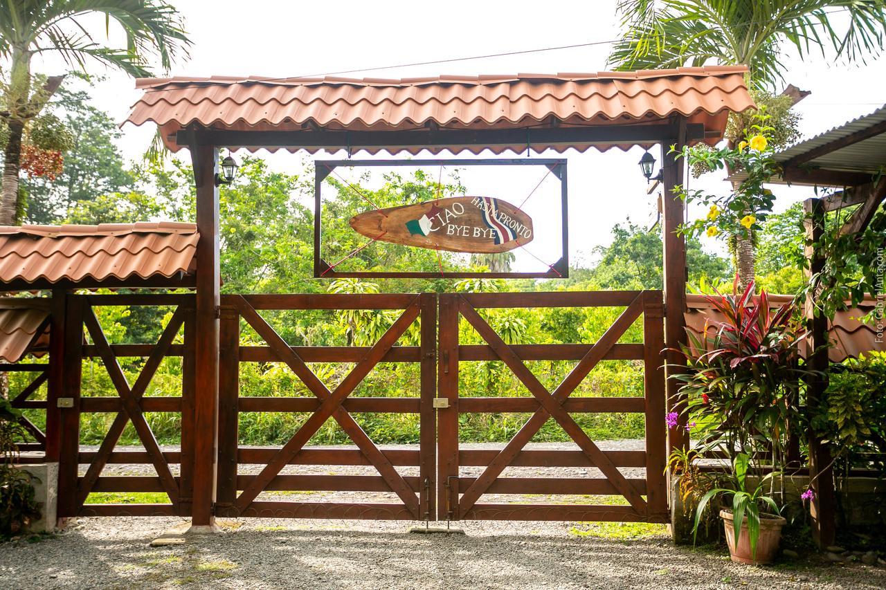 Casa Marcellino Lodge Cahuita Exterior foto